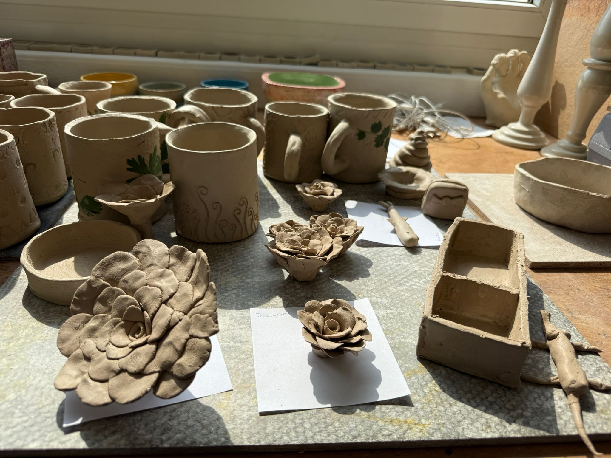 Tasse oder Becher verzieren