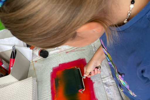 Malen und Zeichnen im Atelier
